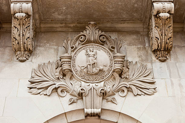 istock The Commonwealth Of Virginia Seal 471318971