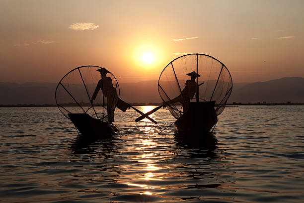 istock Fishermen on Inle lake, Myanmar 471321551