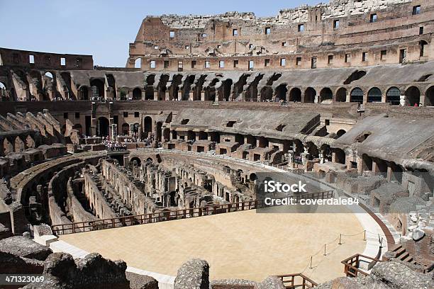 Foto de O Coliseu De Dentro e mais fotos de stock de Anfiteatro - Anfiteatro, Arcaico, Arte, Cultura e Espetáculo