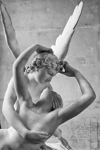 Photo of love and psyche statue