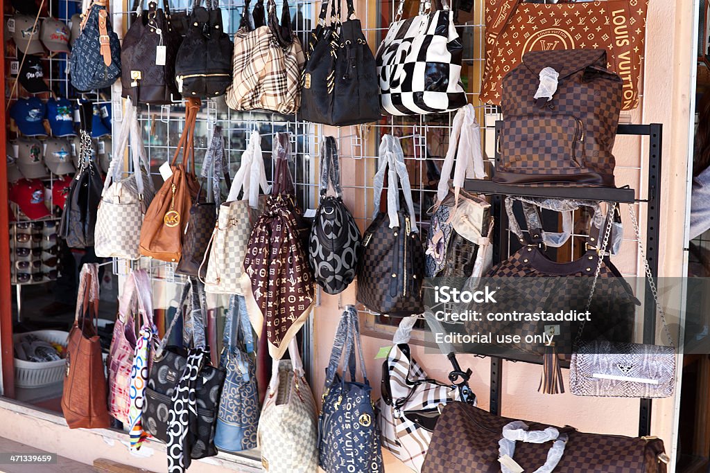 Knock Off Purses For Sale In Rocky Point Mexico Stock Photo - Download  Image Now - Chanel - Designer Label, Artificial, Mexico - iStock