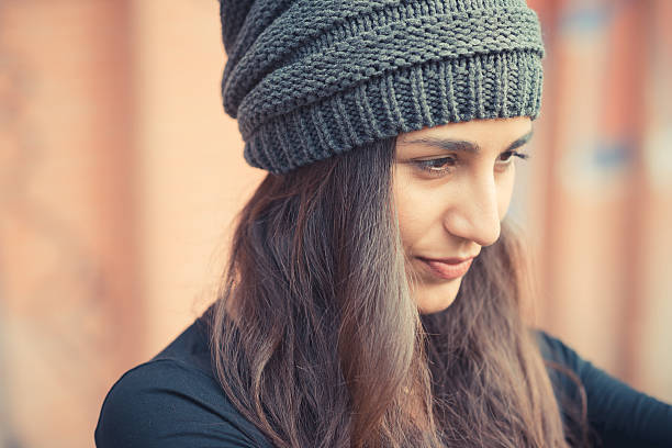 istock young beautiful brunette woman 471341154