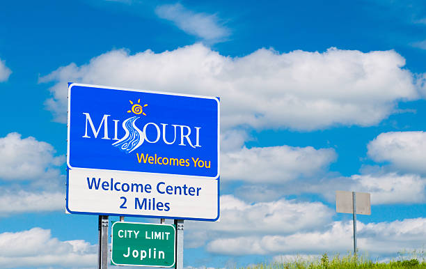 istock Missouri Welcome Sign 471341589