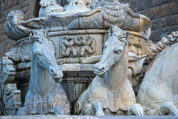 istock Florence Piazza della Signoria Statues 471344466