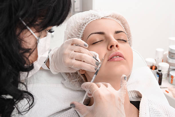 istock Rejuvenation procedure in beauty clinic 471345666