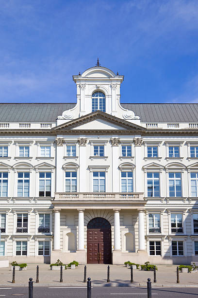istock Warsaw Poland Townhall 471348115