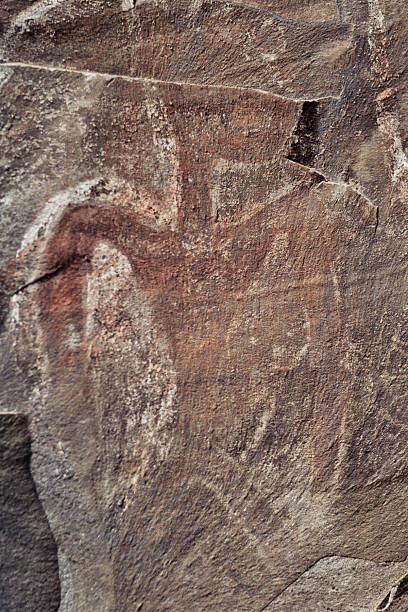 istock Birdmen Petroglyphs in Ana Kai Tangata - Easter Island 471348409