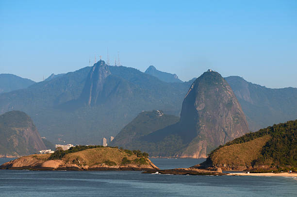 rio 리우데자네이루 산맥 - niteroi corcovado rio de janeiro tropical climate 뉴스 사진 이미지