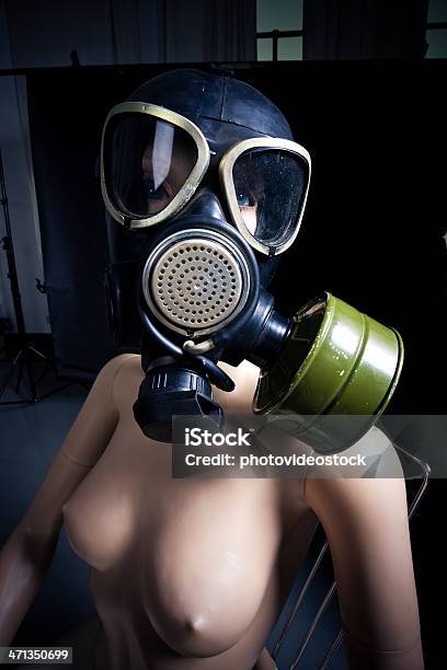 Nude Dummy With Gas Mask Stock Photo - Download Image Now - Adult, Air Pollution, Bizarre