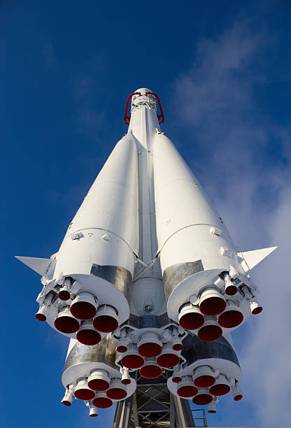istock Monument space transport rocket 