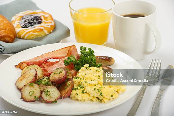 El Desayuno Foto de stock y más banco de imágenes de Al horno - Al horno, Alimento, Bebida