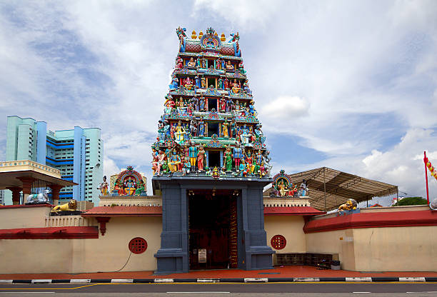 istock Singapore. Hindu Temple Sri Mariamman . 471354276
