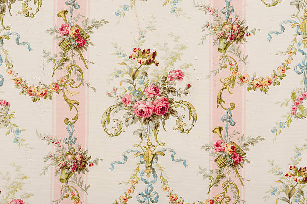 istock Popelime Antique Floral Fabric Close Up 471356431