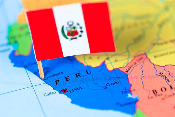 istock Map and flag of Peru 471356917
