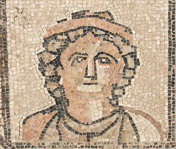 römische mosaik im volubilis - mosaic roman volubilis hercules stock-fotos und bilder