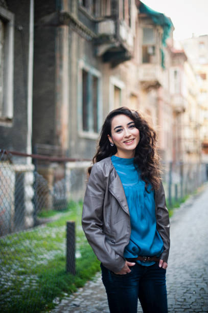 istock Smiley Young Woman 471361669