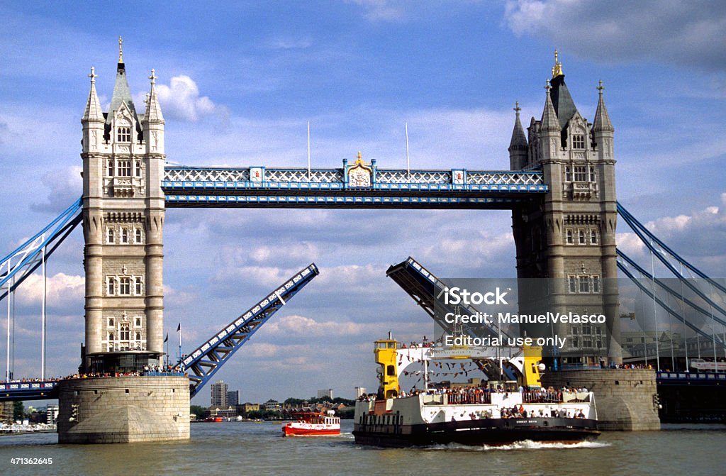 Puente de la Torre, abierto - Foto de stock de Aire libre libre de derechos