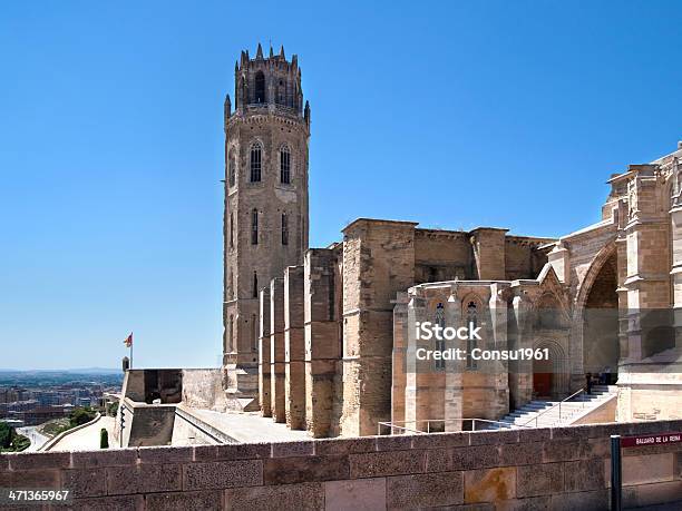 Castillo Foto de stock y más banco de imágenes de Alrededor del siglo XII - Alrededor del siglo XII, Antiguo, Antigüedades