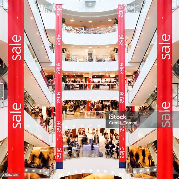 販売バナーのモール - ショッピングセンターのストックフォトや画像を多数ご用意 - ショッピングセンター, バナー看板, エスカレーター