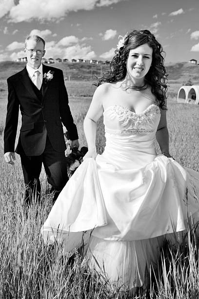 istock Bride and Groom Portrait 471372023