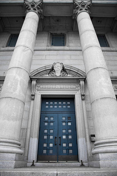 st joseph oratorio blue door (grandangolo - st joseph oratory foto e immagini stock