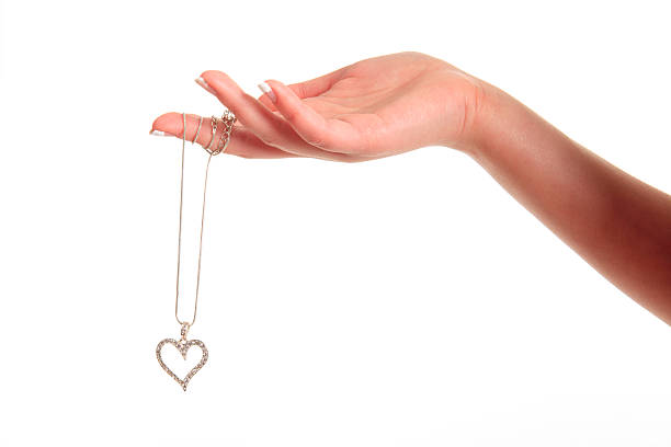 miłość w rękę - necklace jewelry heart shape gold zdjęcia i obrazy z banku zdjęć