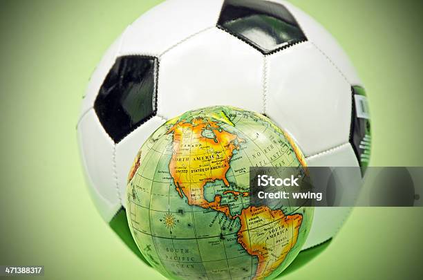 Foto de Futebol E As Américas e mais fotos de stock de Argentina - Argentina, Bola, Bola de Futebol