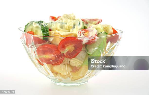 Foto de A Salada De Frutas Com Tigela De Vidro e mais fotos de stock de Alimentação Saudável - Alimentação Saudável, Amarelo, Banana