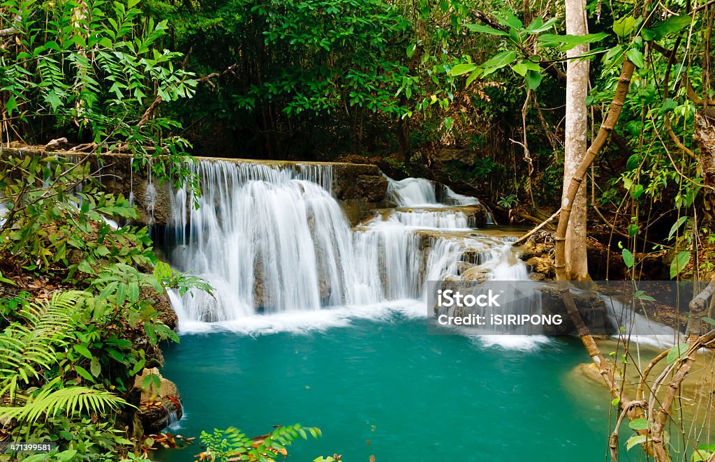Wasserfall in den Nationalpark, Provinz Kanchanaburi, Thailand - Lizenzfrei Bach Stock-Foto