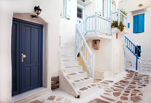 istock Beautiful Greek house 471400229