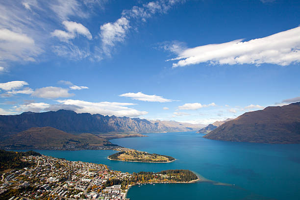 istock Queenstown with lake Wakatipu 471401213