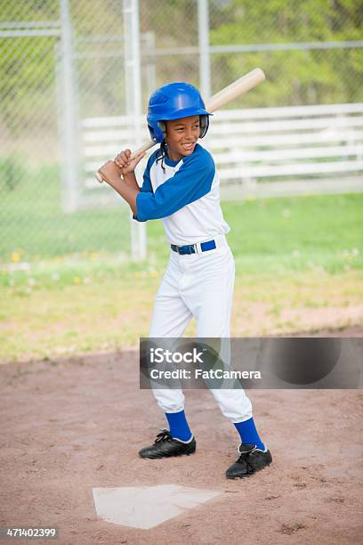 La Lega Di Bambini - Fotografie stock e altre immagini di Bambino - Bambino, Baseball, 8-9 anni