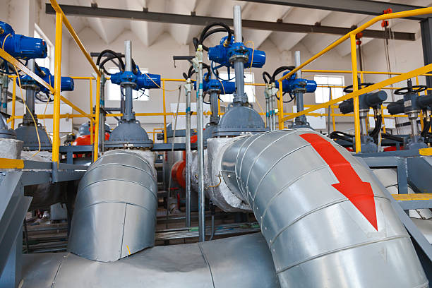 istock the oil pipeline equipment 471403369
