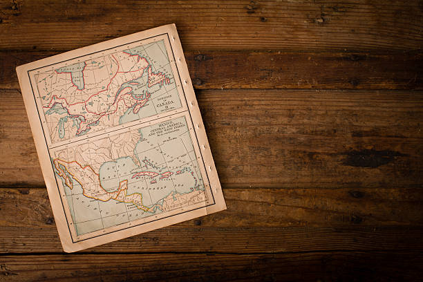 istock Old Color Maps of Canada and Mexico, With Copy Space 471409937