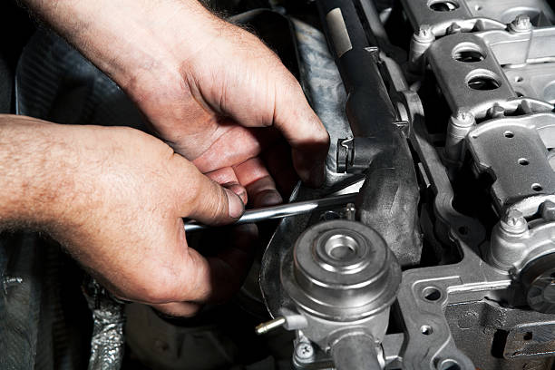 istock Auto Repair Shop 471410559