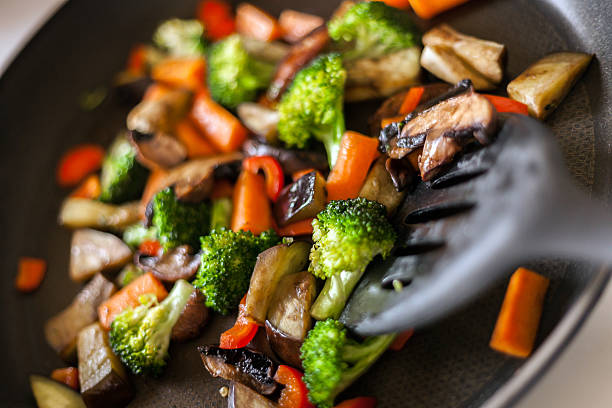 istock Vegetable Stir fry Cooking 471422810