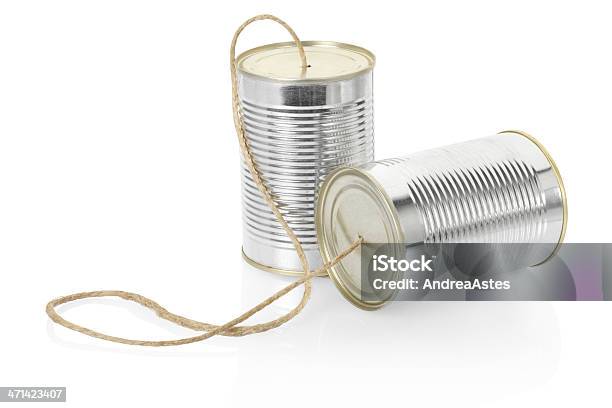 Telefone De Lata - Fotografias de stock e mais imagens de A usar um telefone - A usar um telefone, Alumínio, Analógico