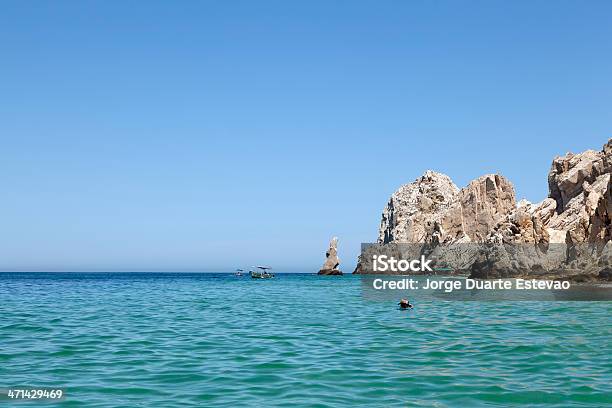 Mulher Mergulhos Em Los Cabos México - Fotografias de stock e mais imagens de Adulto - Adulto, Areia, As Américas