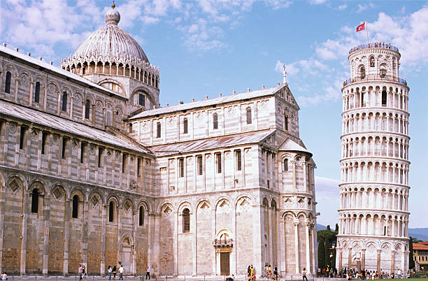 The famous Torre di Pisa (Leaning Tower), the \