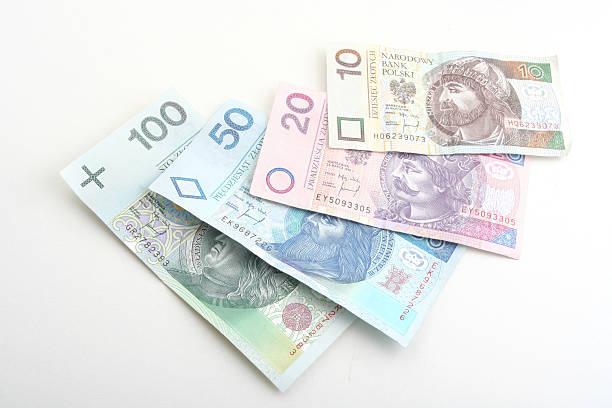istock Polish money - zloty isolated on white background 471430254