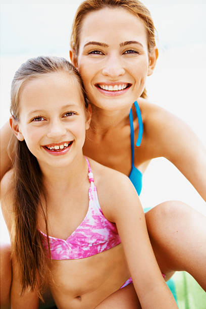 istock Fun beach day out with mom 471435411