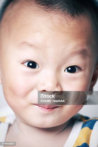 Fofo Ásia Bebé - Fotografias de stock e mais imagens de 12-15 Meses - 12-15 Meses, 12-23 Meses, 6-11 meses