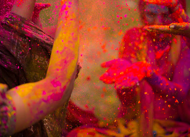 istock The hands of Holi 471443306
