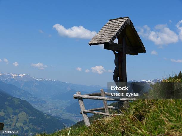 Wayside Stockfoto und mehr Bilder von Alm - Alm, Kreuz - religiöses Symbol, Alpen