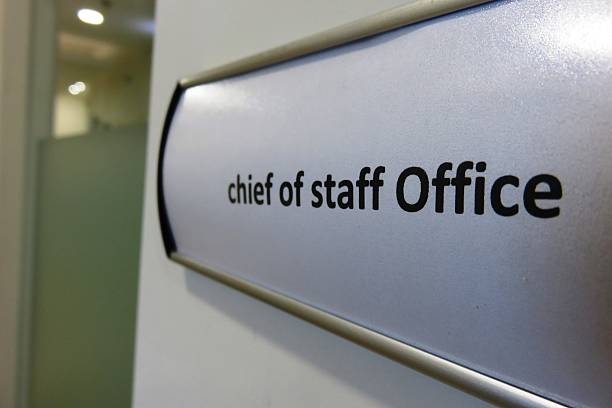 chief of staff chief of staff -office entrance sign chief of staff stock pictures, royalty-free photos & images