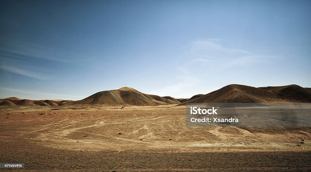 Deserto negli Stati Uniti - Foto stock royalty-free di Strada in terra battuta