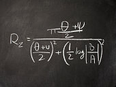 mathematik-formel.jpg?b=1&s=170x170&k=20&c=7VNm4I64tDFRlRmFpEEc4mSE2mjUcrOqnb5N8HODyK8=