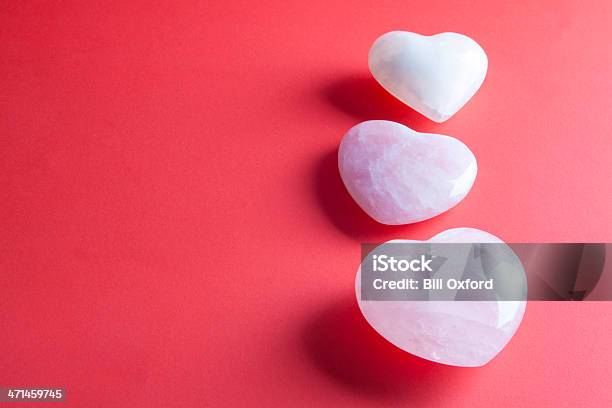 Tres De Corazones Foto de stock y más banco de imágenes de Amor - Sentimiento - Amor - Sentimiento, Blanco - Color, Brillante