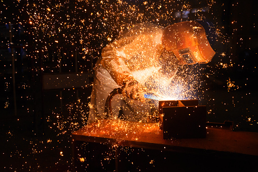 worker welding