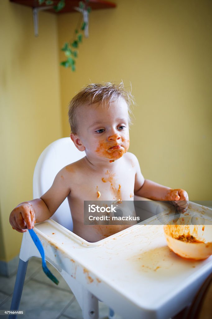 Cute bebê Menino comer o almoço - Royalty-free Criança pequena Foto de stock